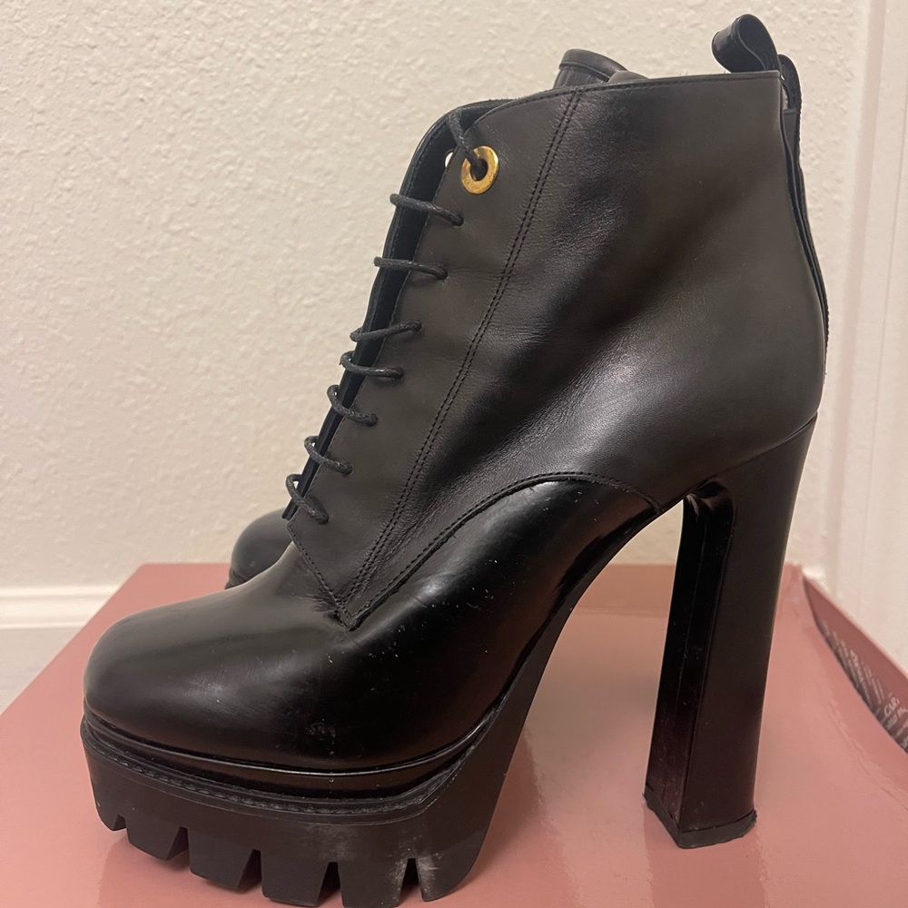 Black Platform Lace-Up Ankle Boots